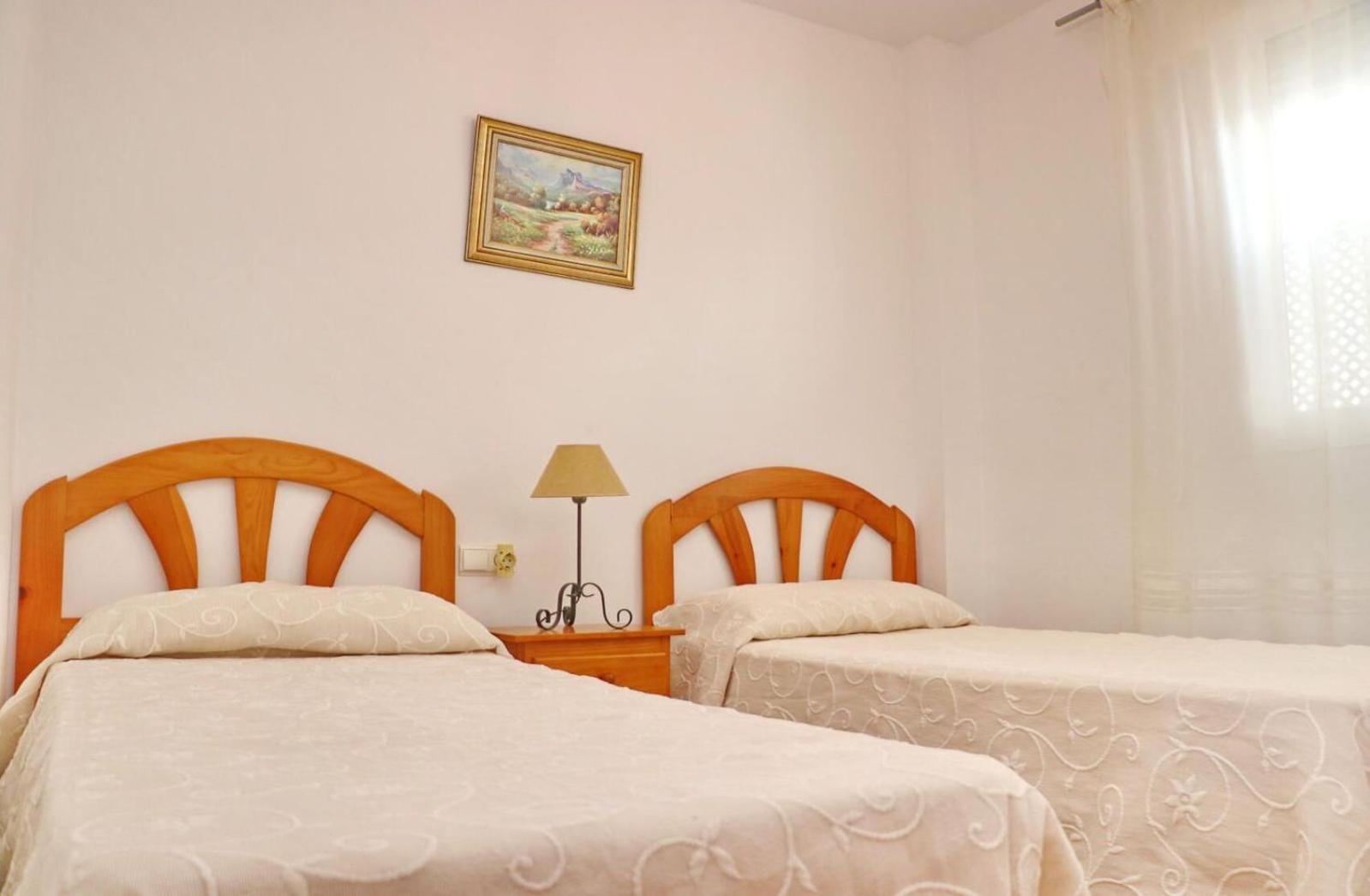Apartamento Vistas Al Parque コニル・デ・ラ・フロンテラ エクステリア 写真