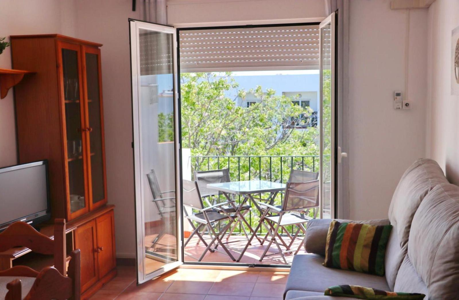 Apartamento Vistas Al Parque コニル・デ・ラ・フロンテラ エクステリア 写真