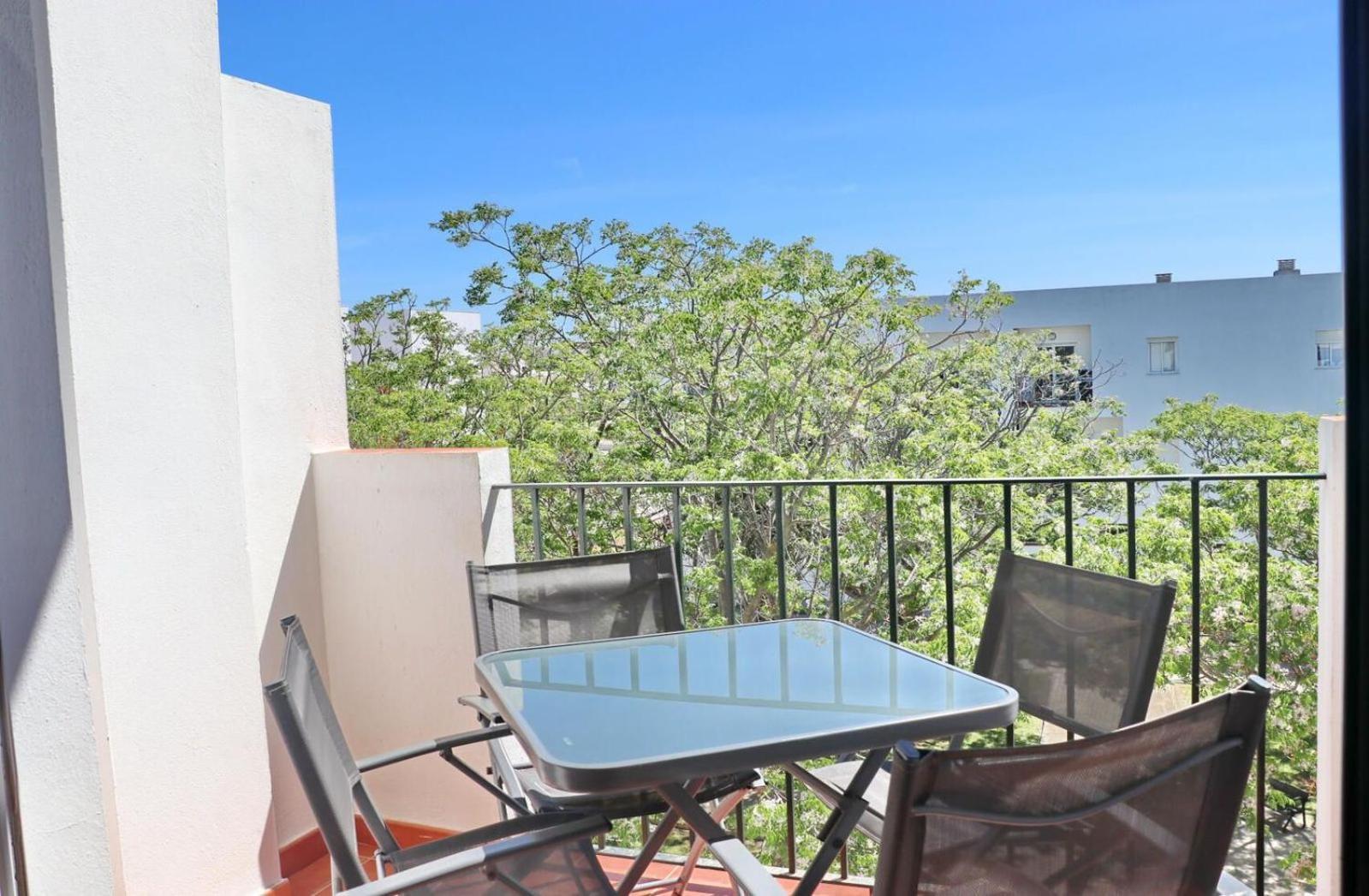 Apartamento Vistas Al Parque コニル・デ・ラ・フロンテラ エクステリア 写真