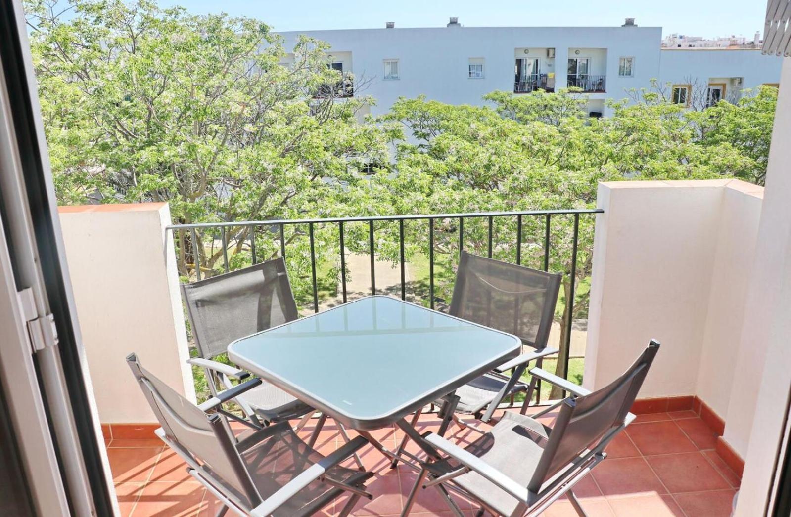 Apartamento Vistas Al Parque コニル・デ・ラ・フロンテラ エクステリア 写真
